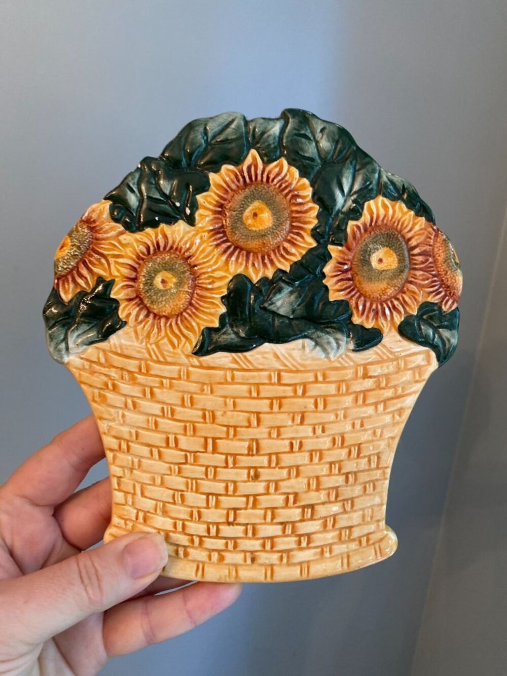 Vintage Cooks Club Ceramic Sunflower Basket Trivet Hot Plate Hand-Painted 8" Dec